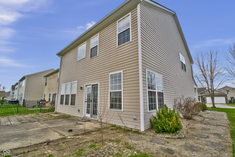 Listing Image 48