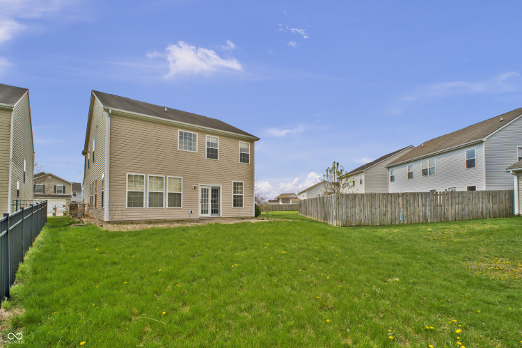 Listing Image 49