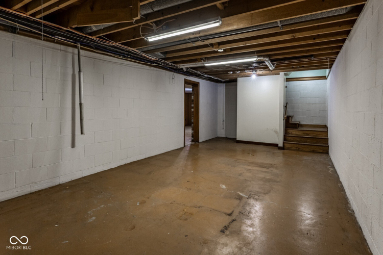 Listing Image 26