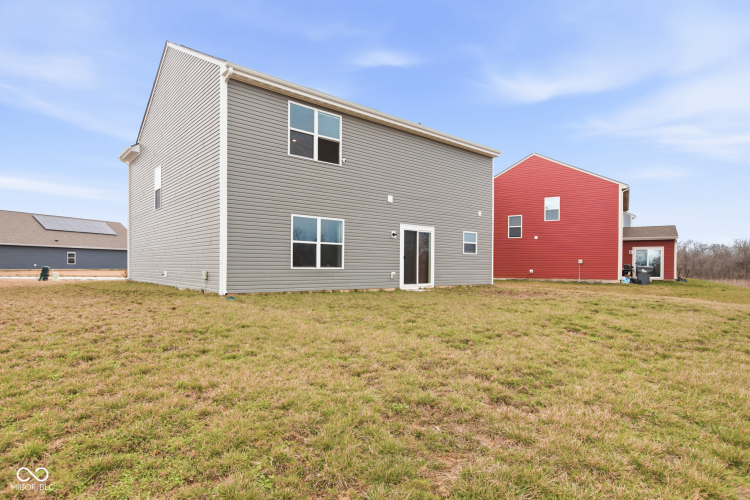Listing Image 28