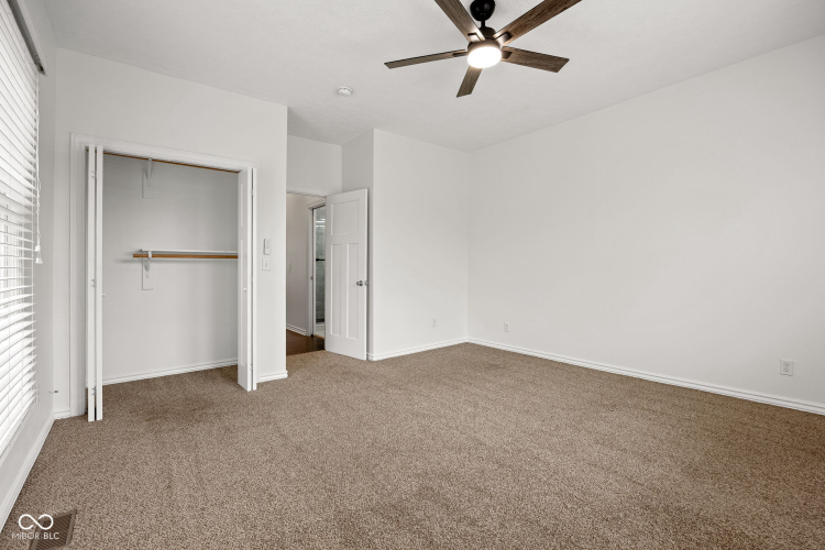 Listing Image 26