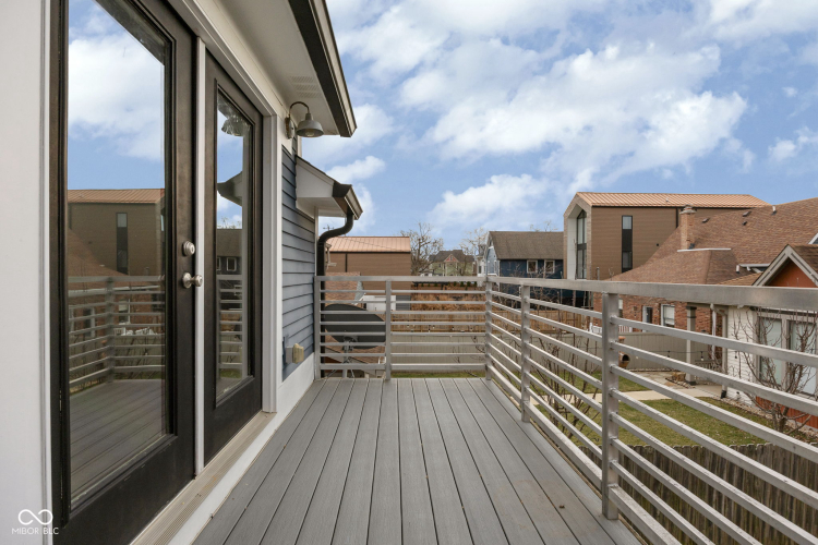 Listing Image 56