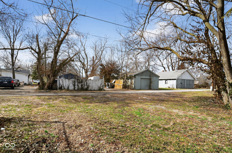 Listing Image 23