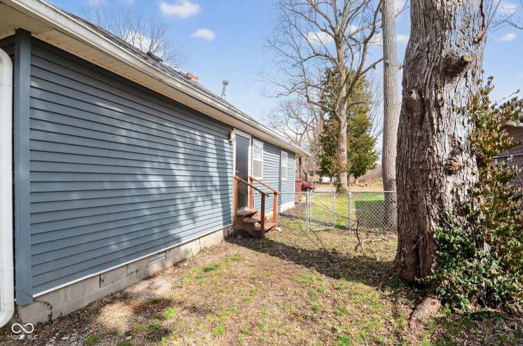 Listing Image 26