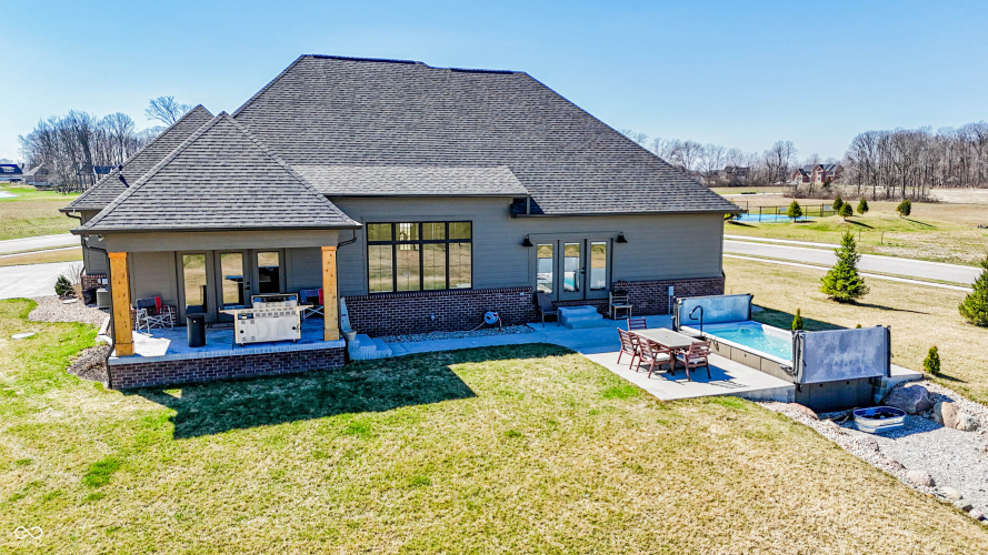 Listing Image 54