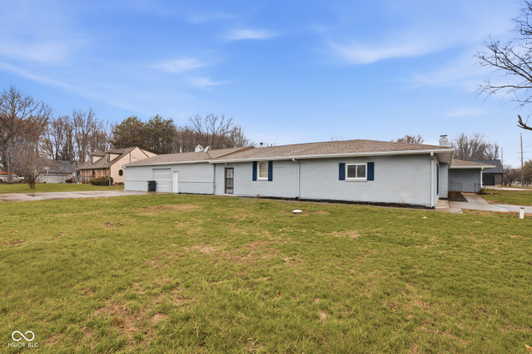 Listing Image 59