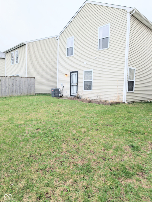 Listing Image 15