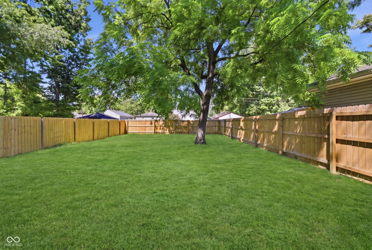 Listing Image 24
