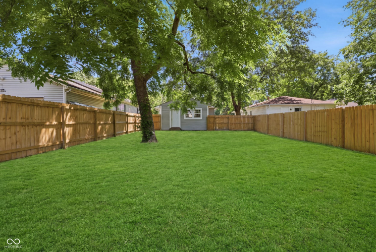 Listing Image 25