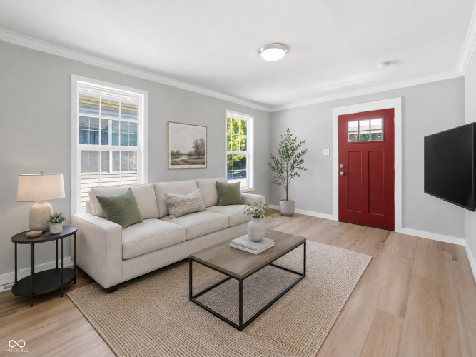 Listing Image 6
