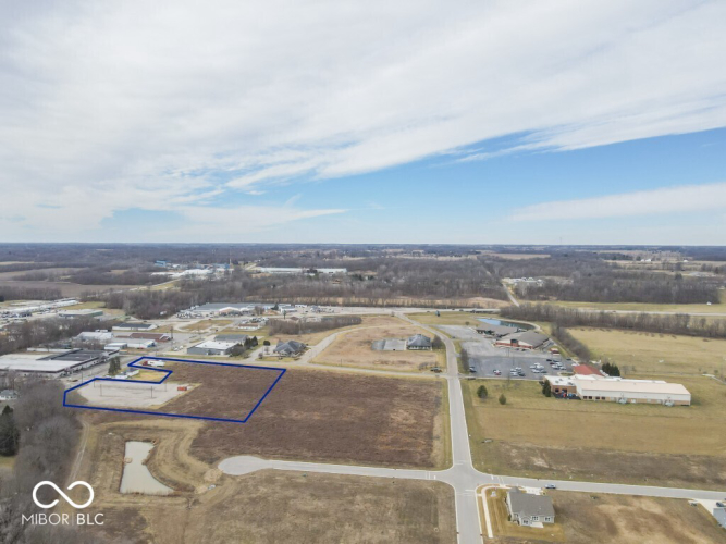 Listing Image 4