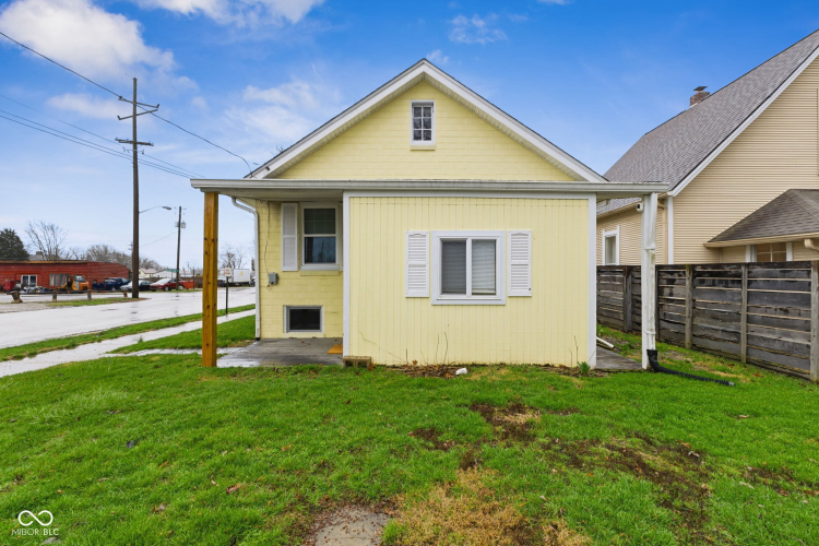 Listing Image 23