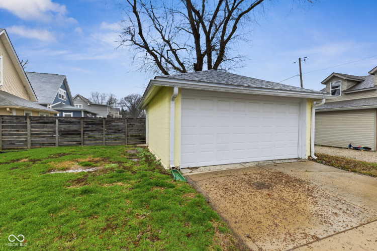 Listing Image 25
