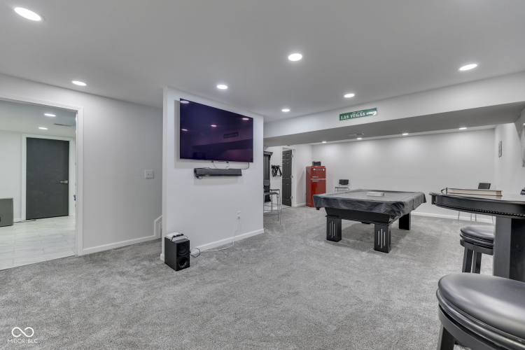 Listing Image 51