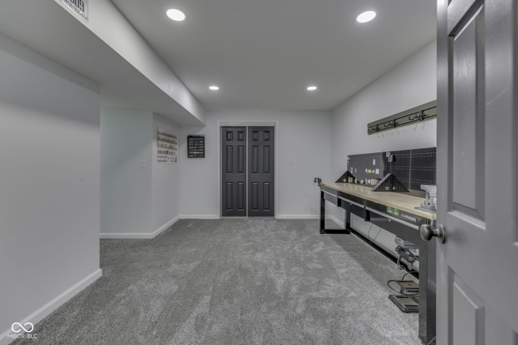 Listing Image 56