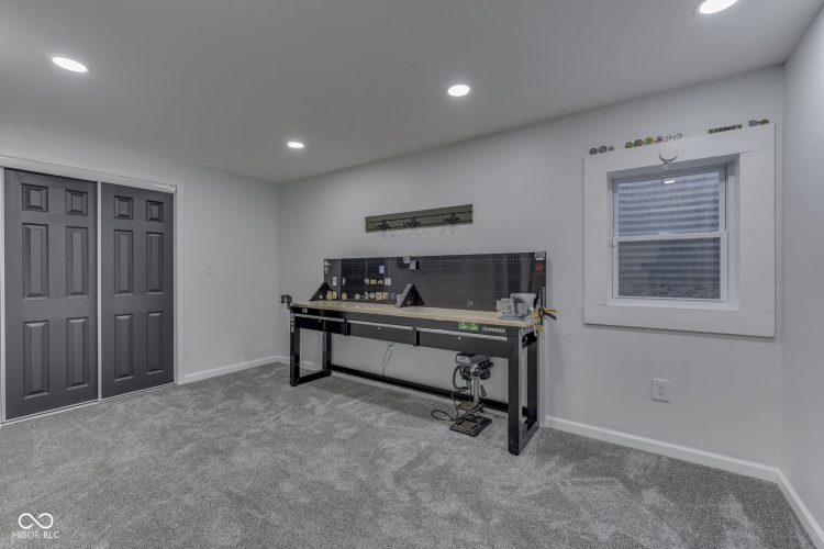 Listing Image 58