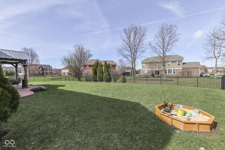 Listing Image 69