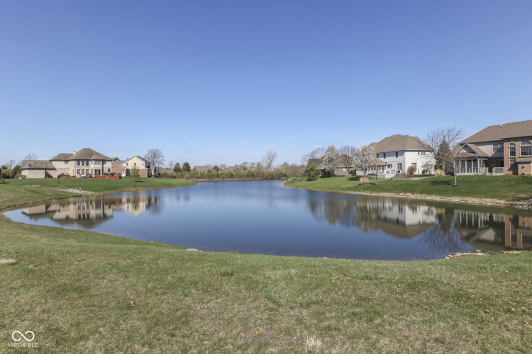 Listing Image 76