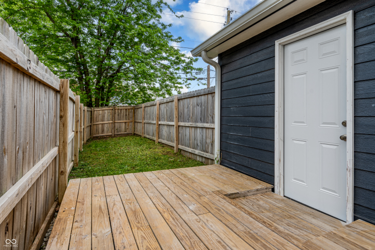 Listing Image 17