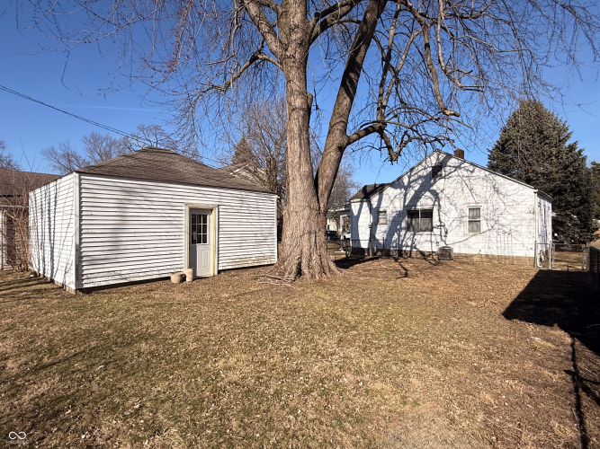Listing Image 19