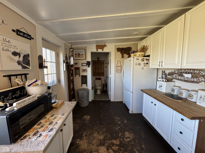Listing Image 24