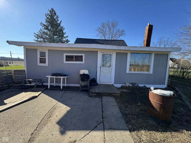 Listing Image 9