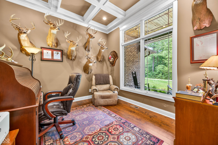Listing Image 15