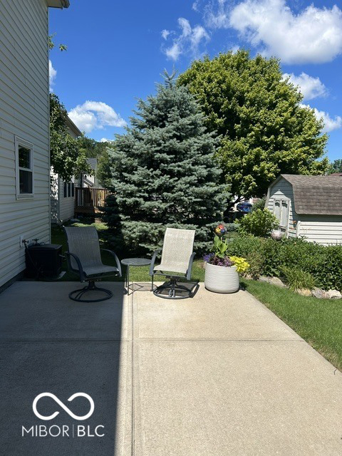 Listing Image 12