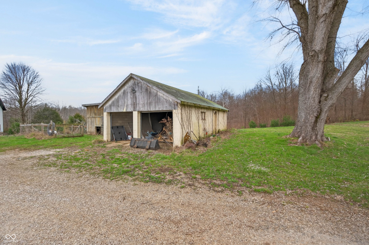Listing Image 60