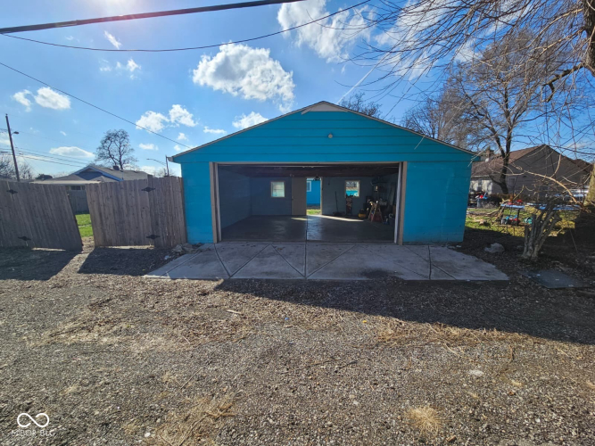 Listing Image 24