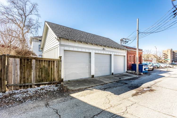 Listing Image 68