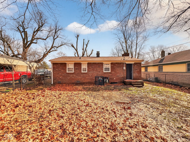 Listing Image 25