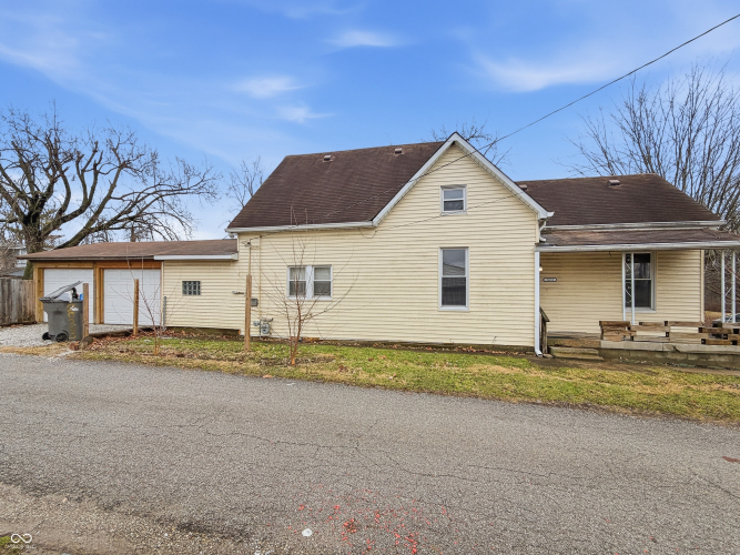 Listing Image 3