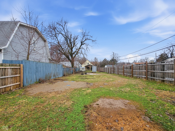 Listing Image 36