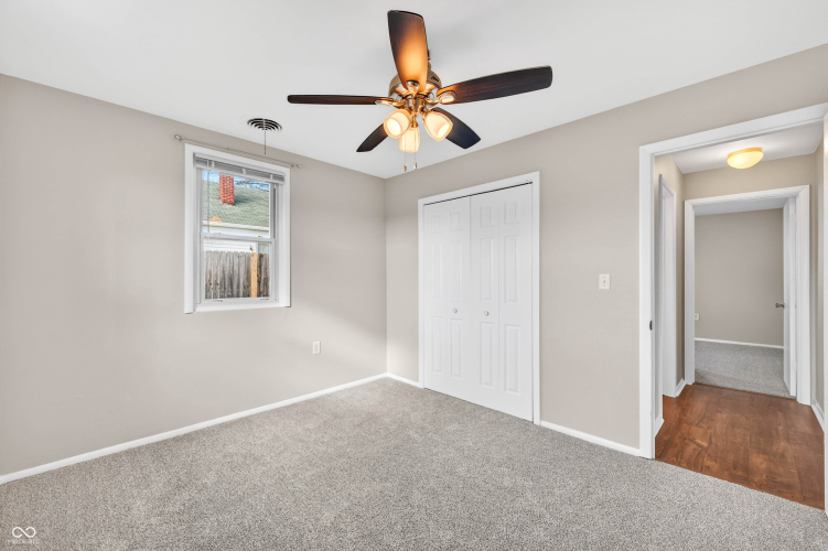 Listing Image 20