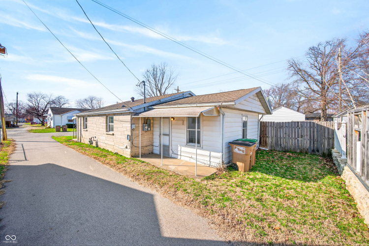 Listing Image 25