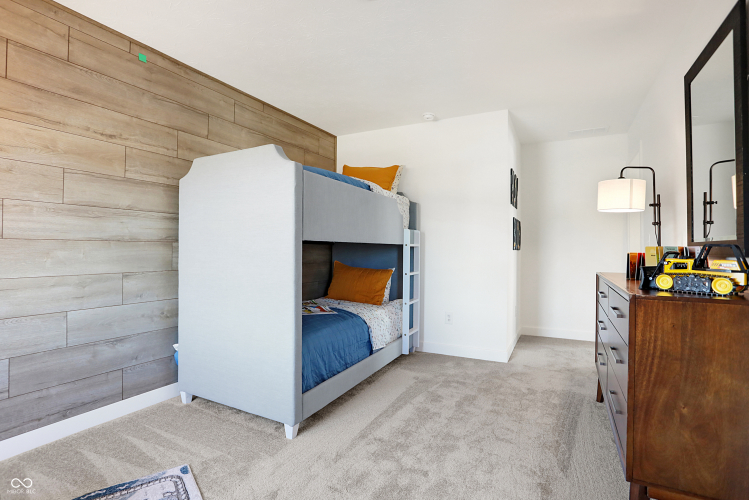 Listing Image 45