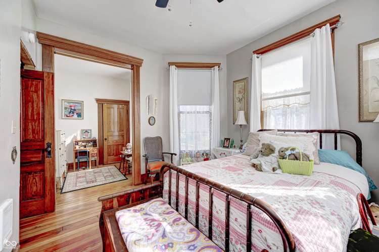 Listing Image 23