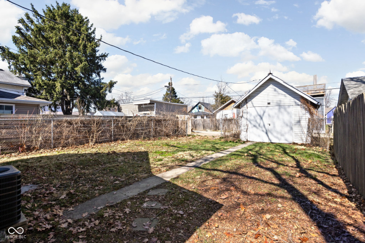 Listing Image 22