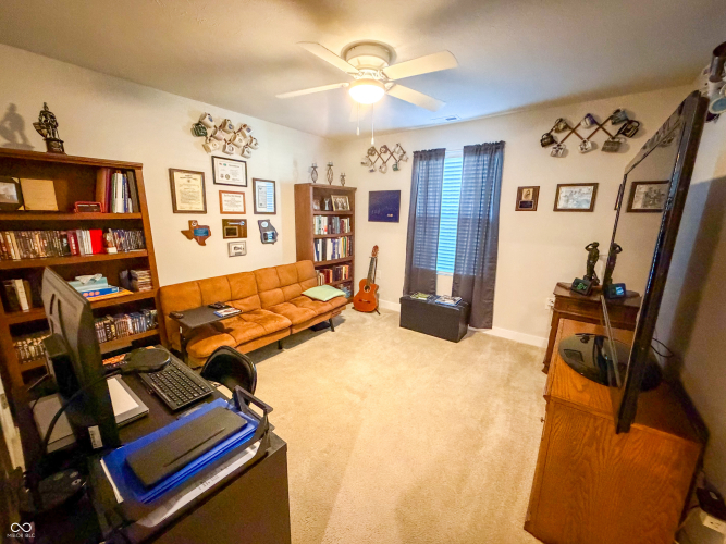 Listing Image 16