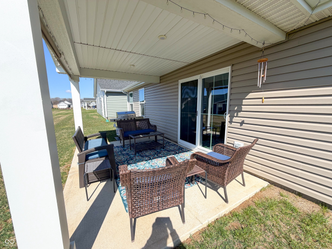 Listing Image 19
