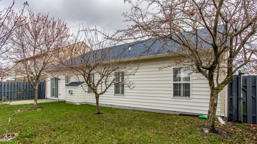 Listing Image 33