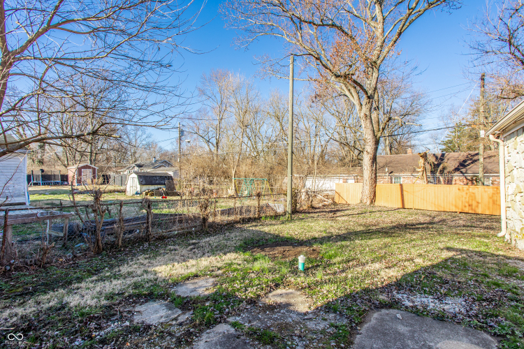 Listing Image 25