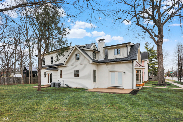 Listing Image 50