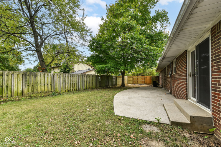 Listing Image 18
