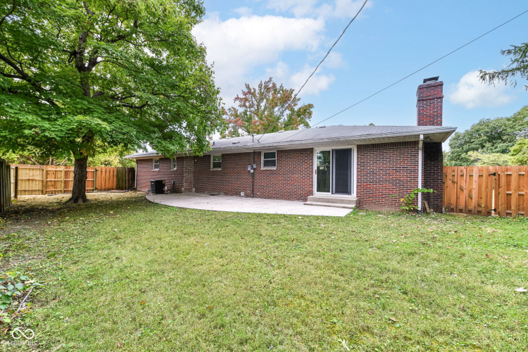 Listing Image 19