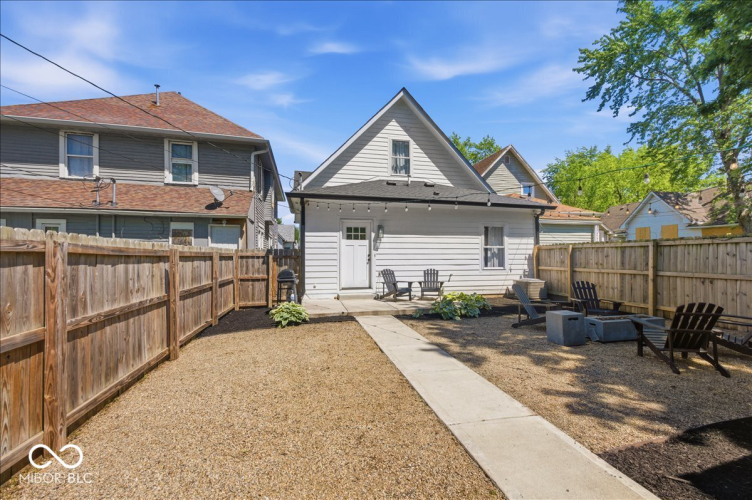 Listing Image 20