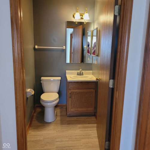 Listing Image 22