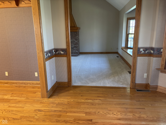 Listing Image 27