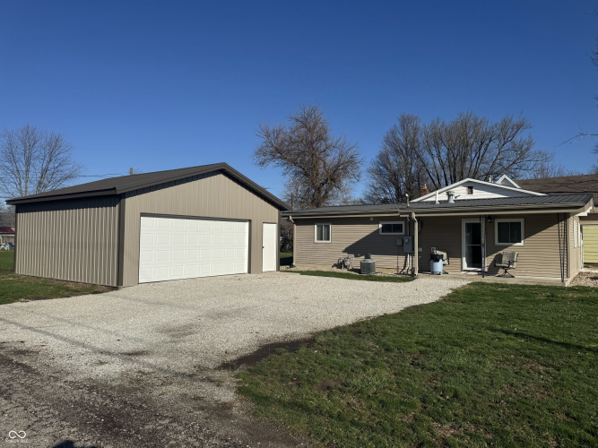 Listing Image 38